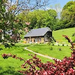 Les Fermes Familles Bonte Bien Etre Et Nature Gasthof Les Champeaux