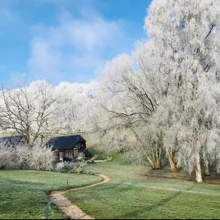 ゲストハウス Les Fermes Familles Bonte Bien Etre Et Nature Les Champeaux