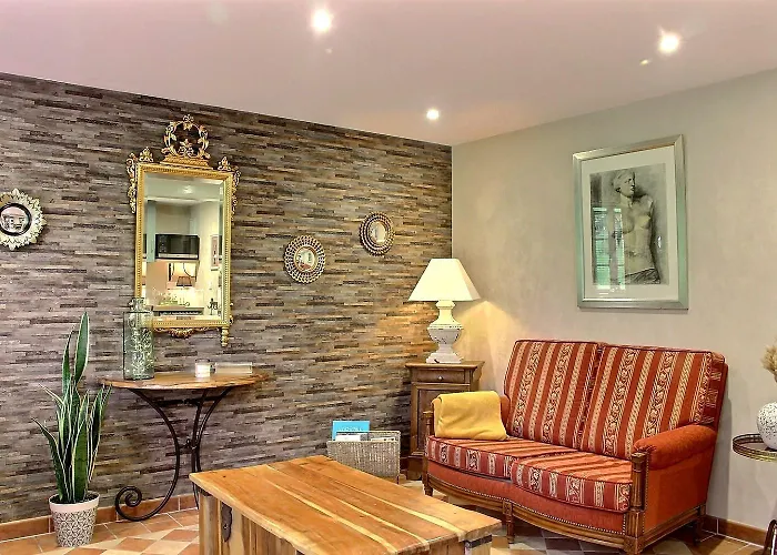 Les Fermes Familles Bonte Bien Etre Et Nature Pensjonat Les Champeaux